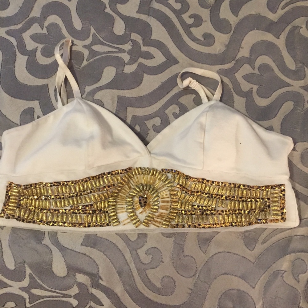 ✨bebe White Bralette with Gold Embellishment sizeM